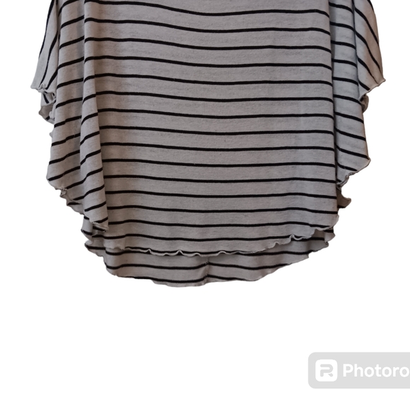 Xhilaration Flowy Poncho-Style Top, Cream/Black Stripes, sz M, GUC! - Picture 4 of 13